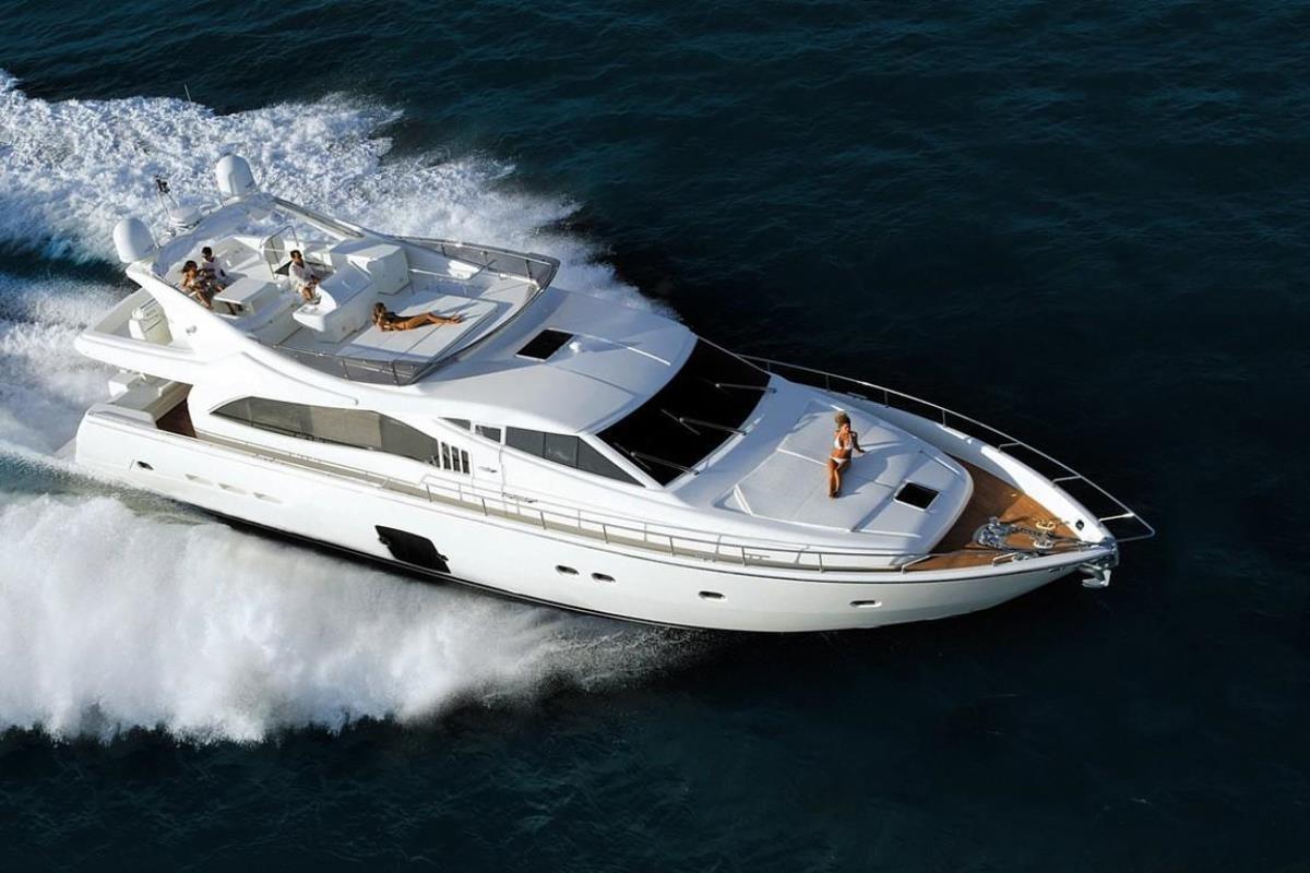 Ferretti 731 for sale