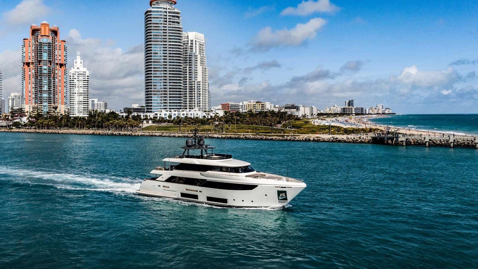 Custom Line Navetta 33 for sale