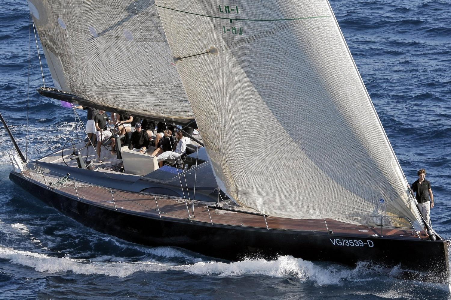 Maxi Dolphin 65