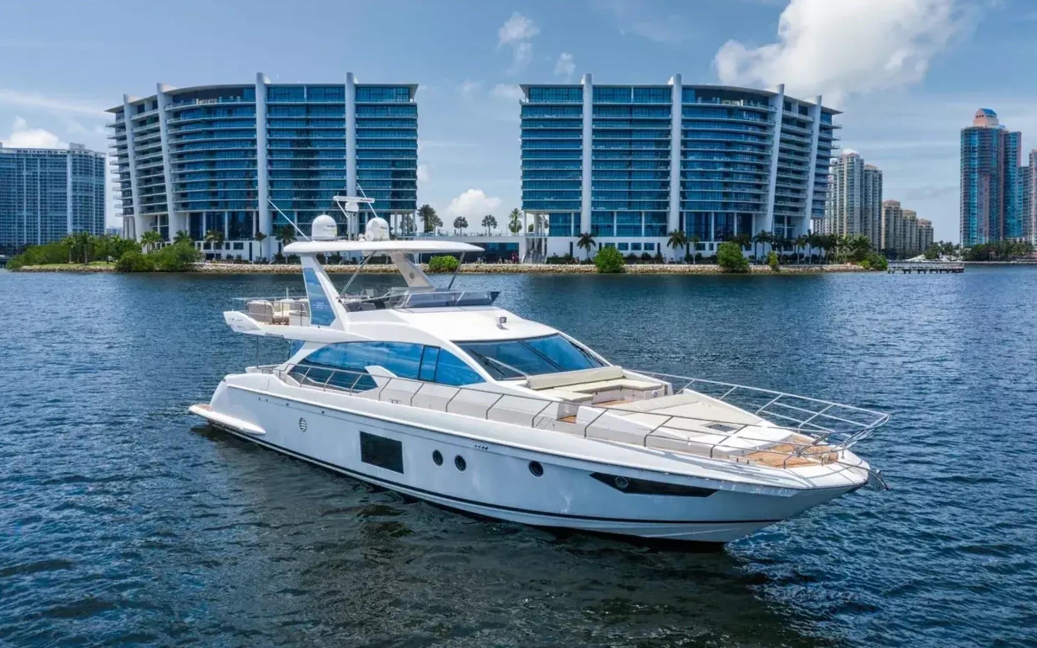 Azimut 66