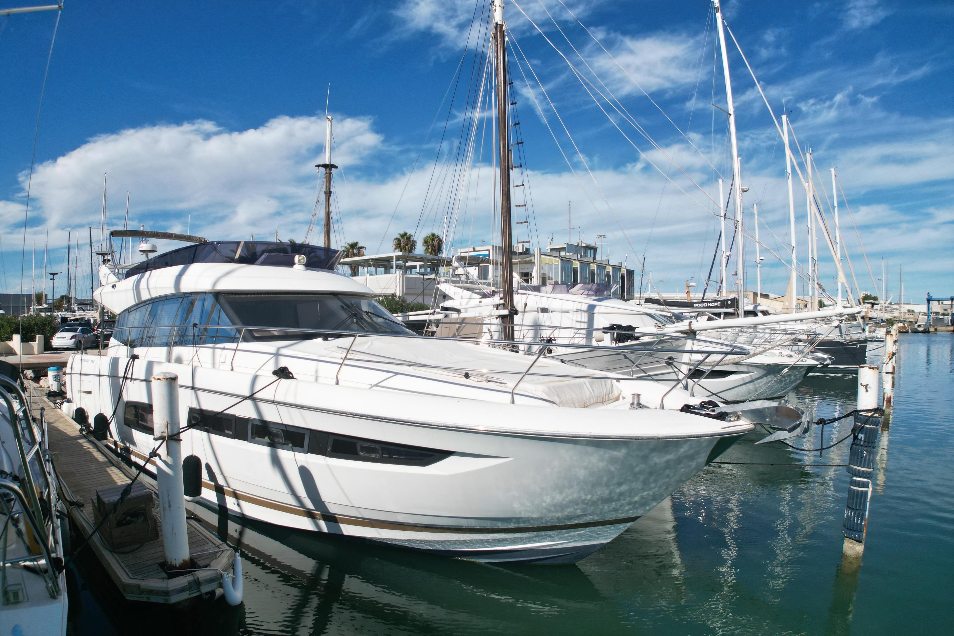 Prestige 560