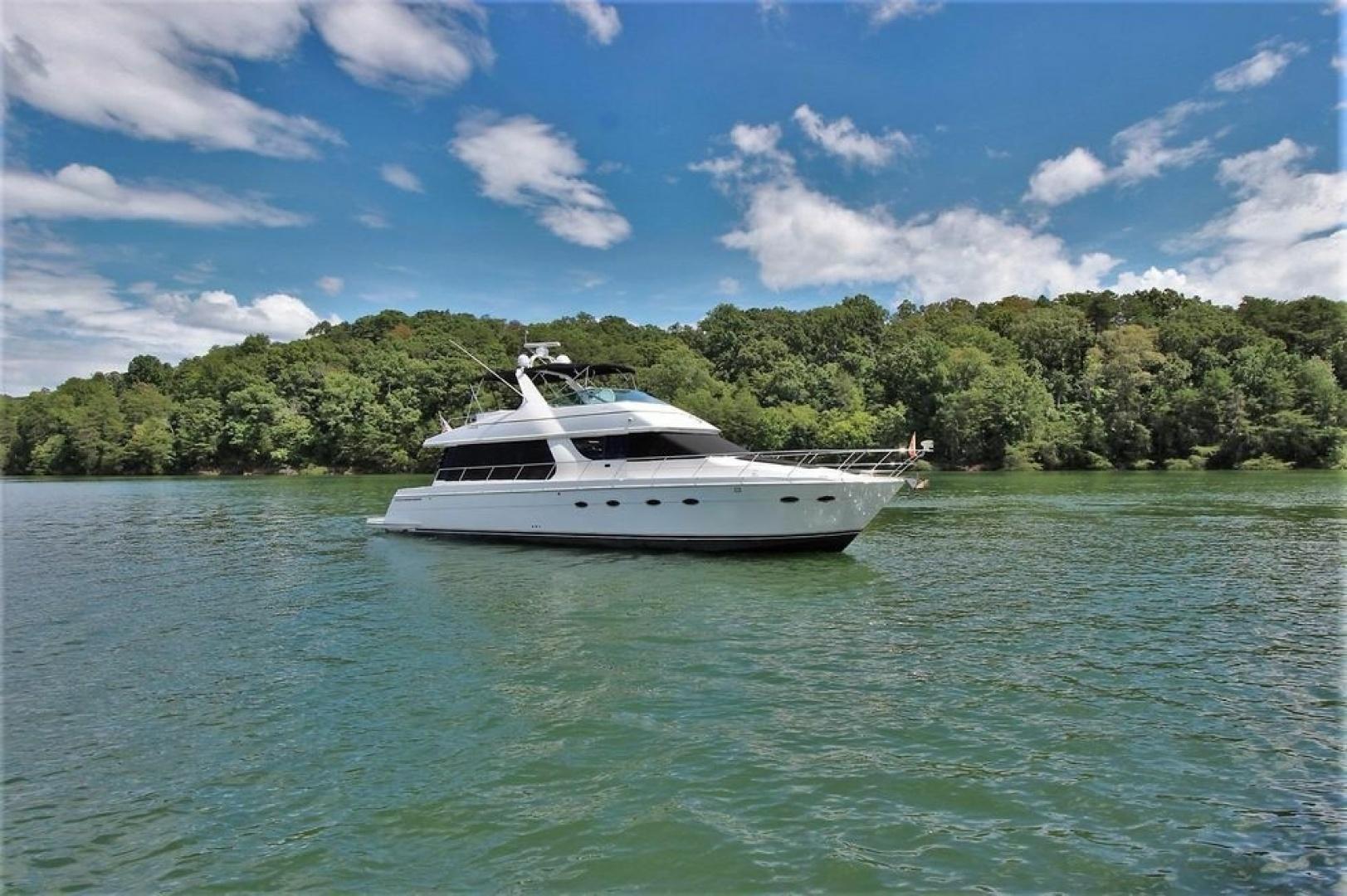 Carver 570 Voyager Pilothouse