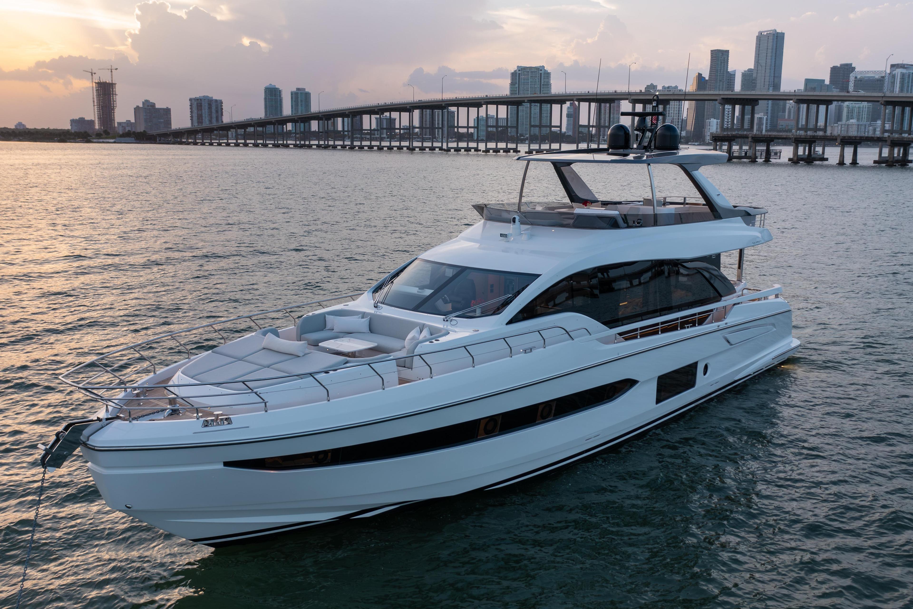 Azimut 78 Flybridge
