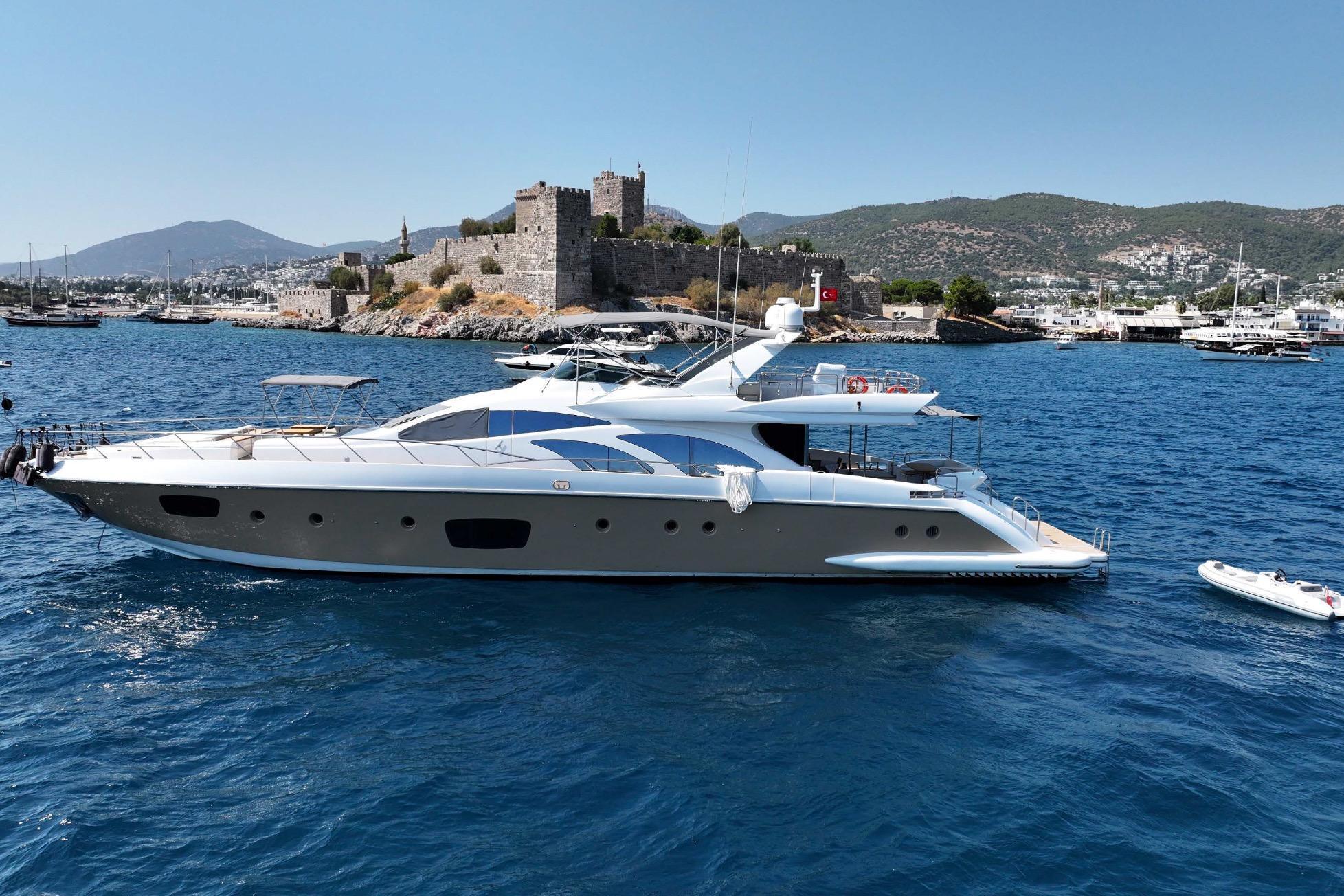 Azimut 98 Leonardo