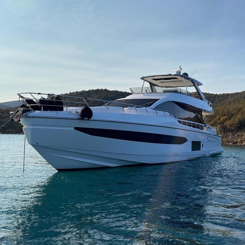 Azimut 78
