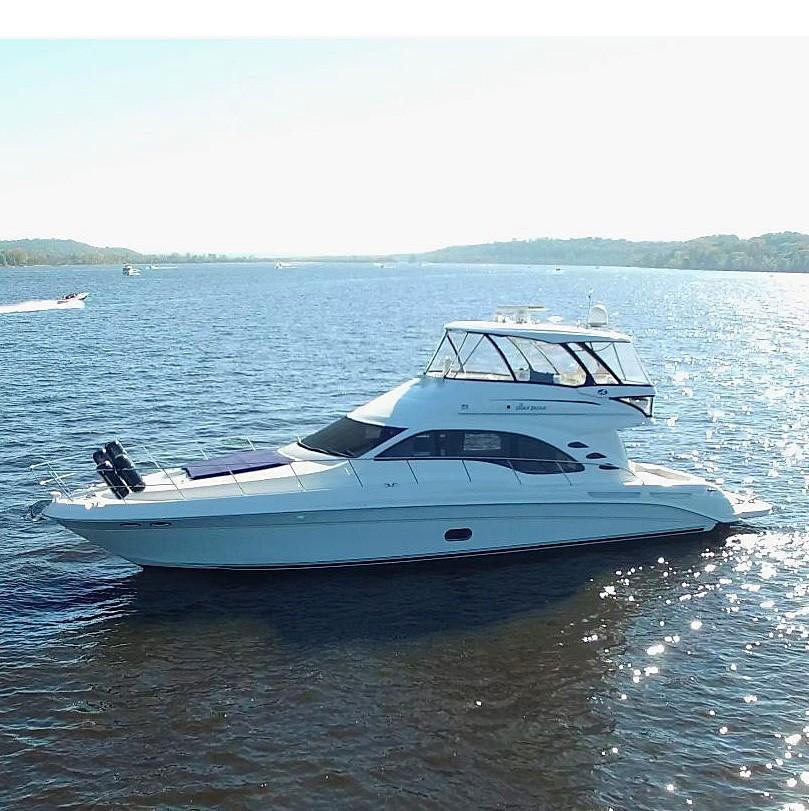 Sea Ray 58 Sedan Bridge