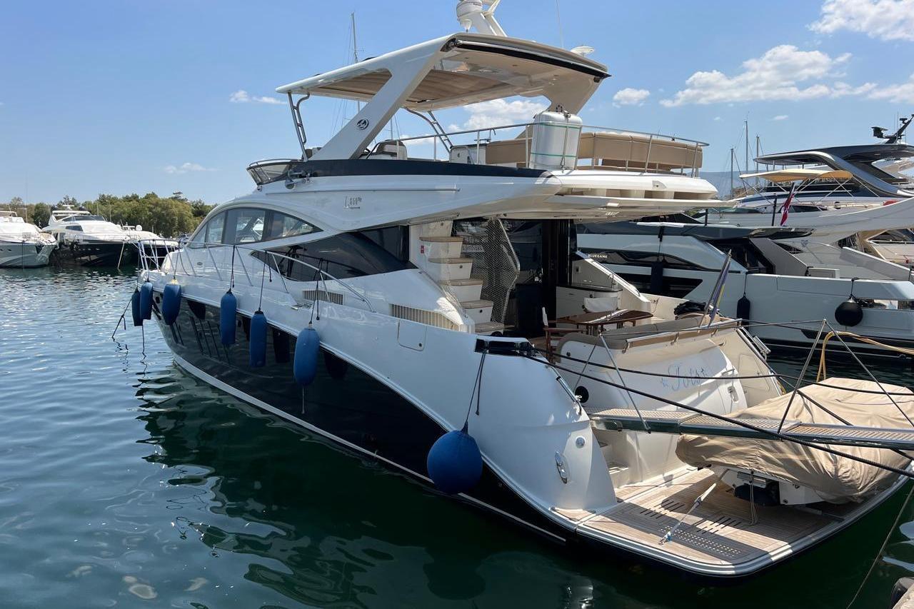 Sea Ray L650 Fly