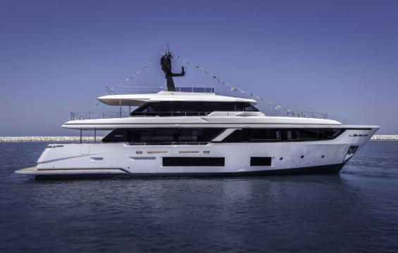 Custom Line Navetta 30