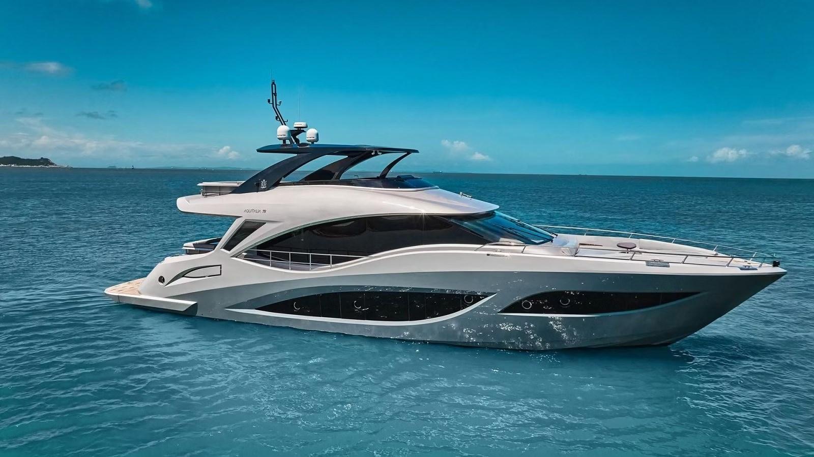 Aquitalia Yachts 78 Flybridge