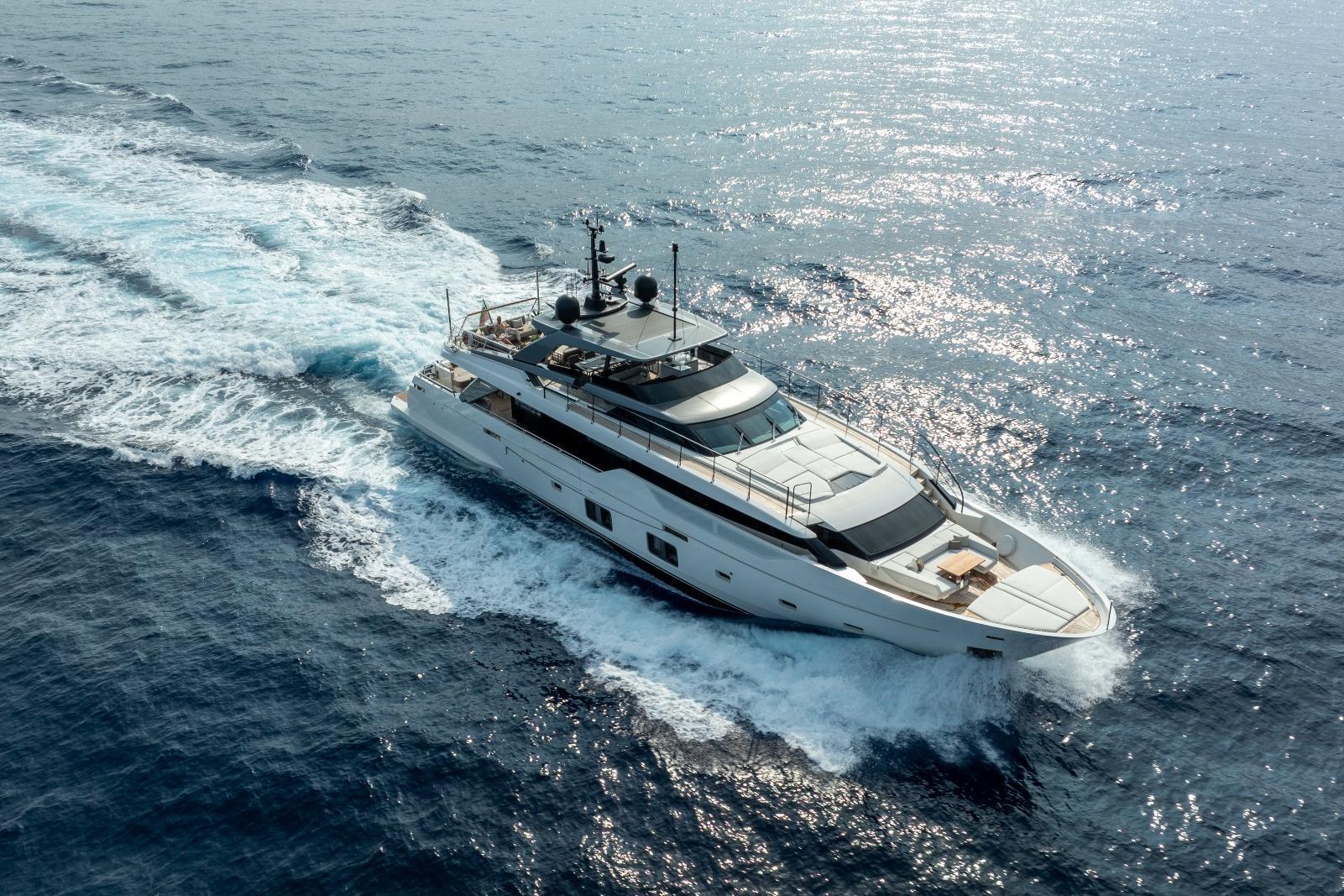 Sanlorenzo SL 106 Asymmetric