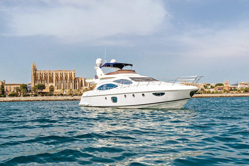 Azimut 68 for sale