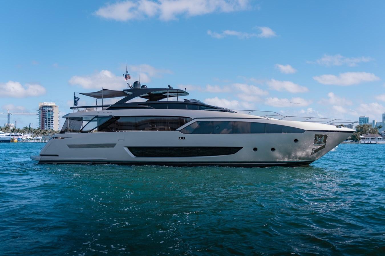 Riva 90 Argo