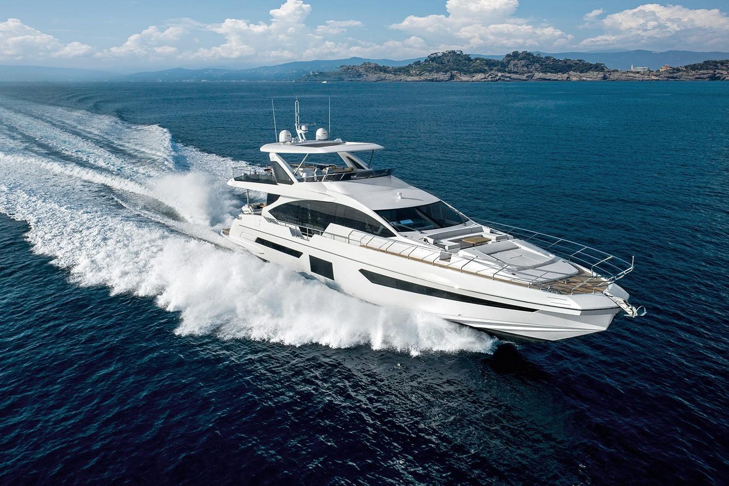 Azimut Grande 25M