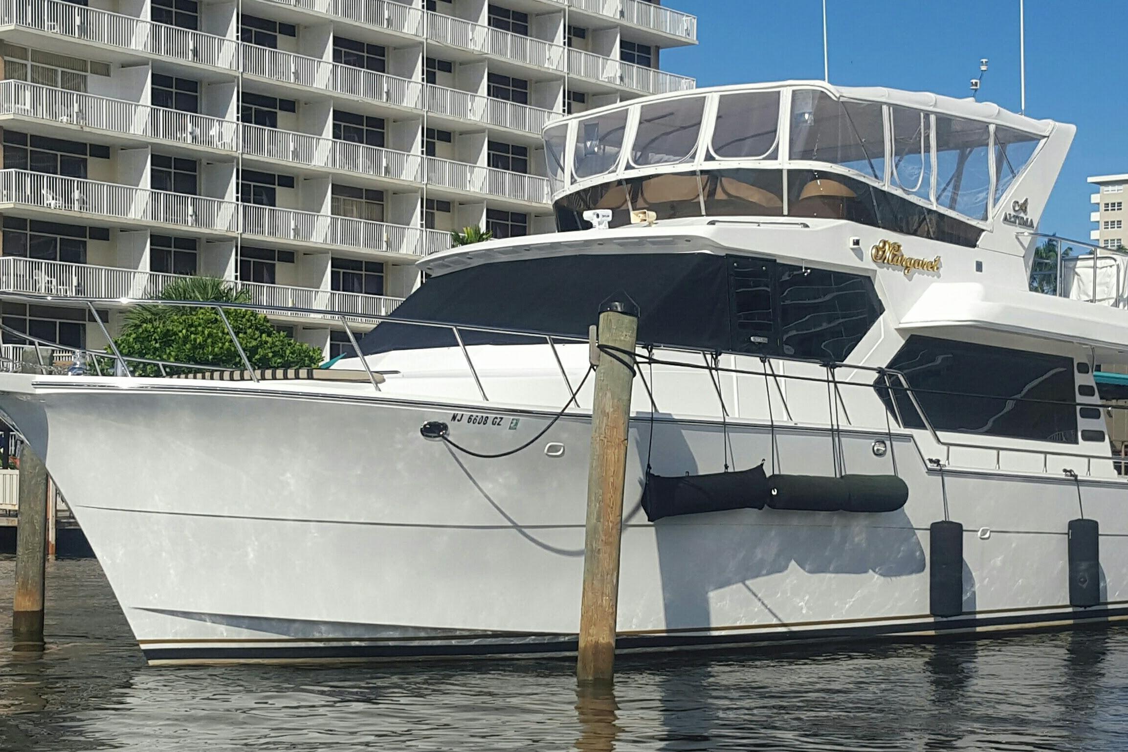 Altima Flybridge