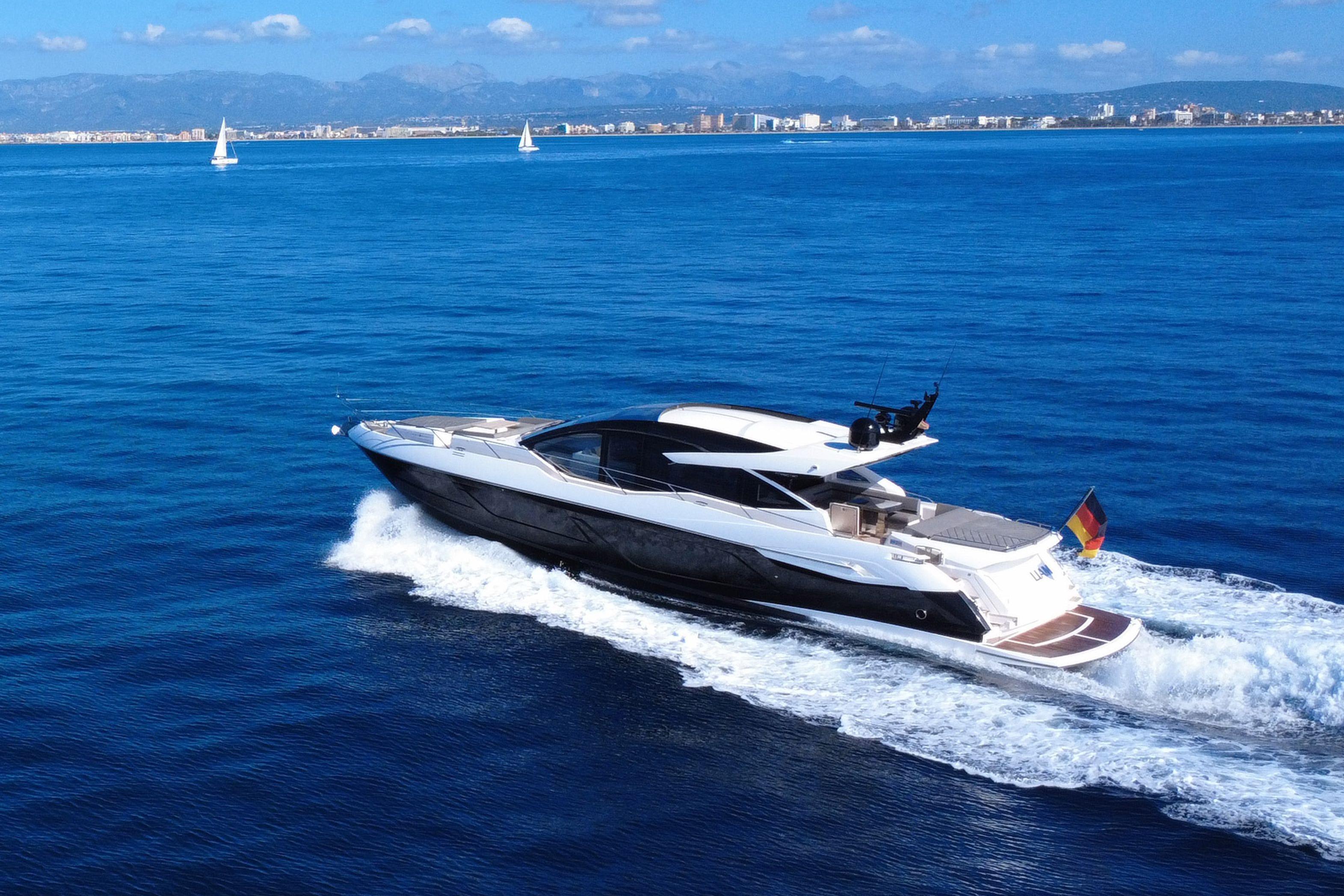 Sunseeker Predator 74 XPS