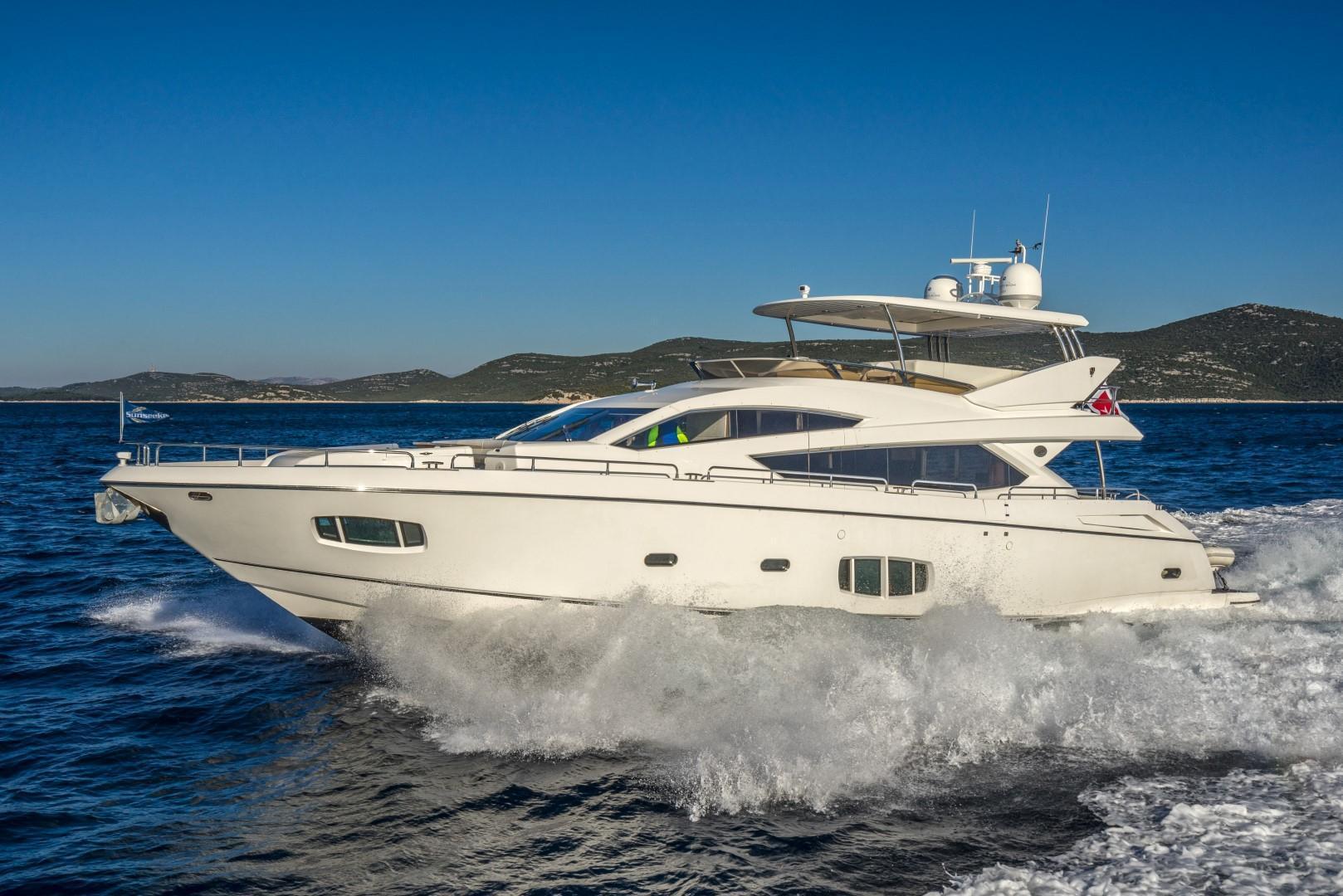Sunseeker 80 Yacht