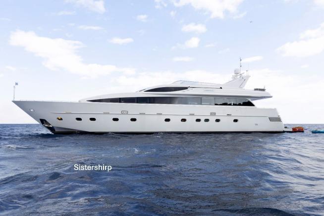Admiral 32