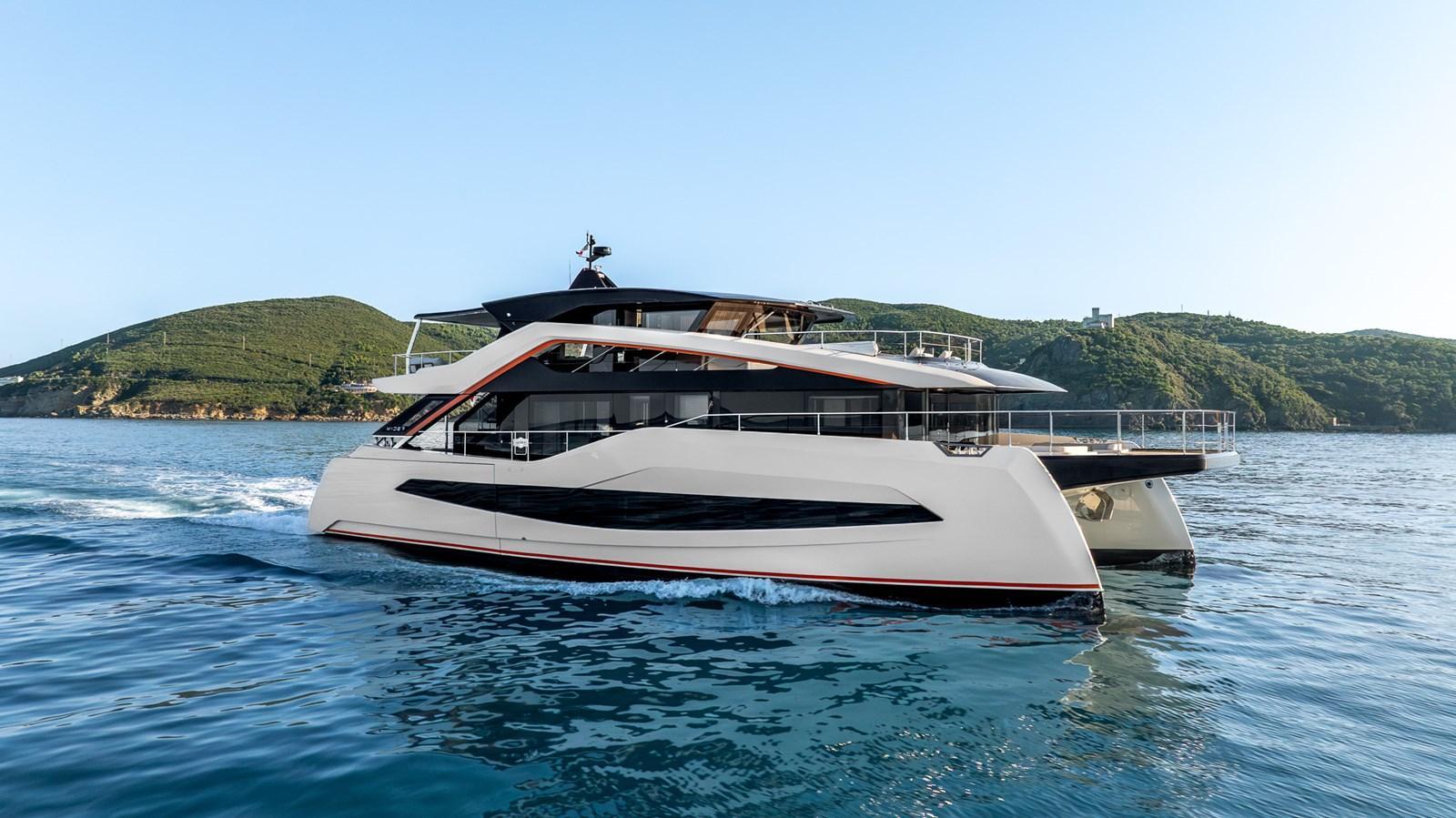 Wider Yachts WiderCat 92