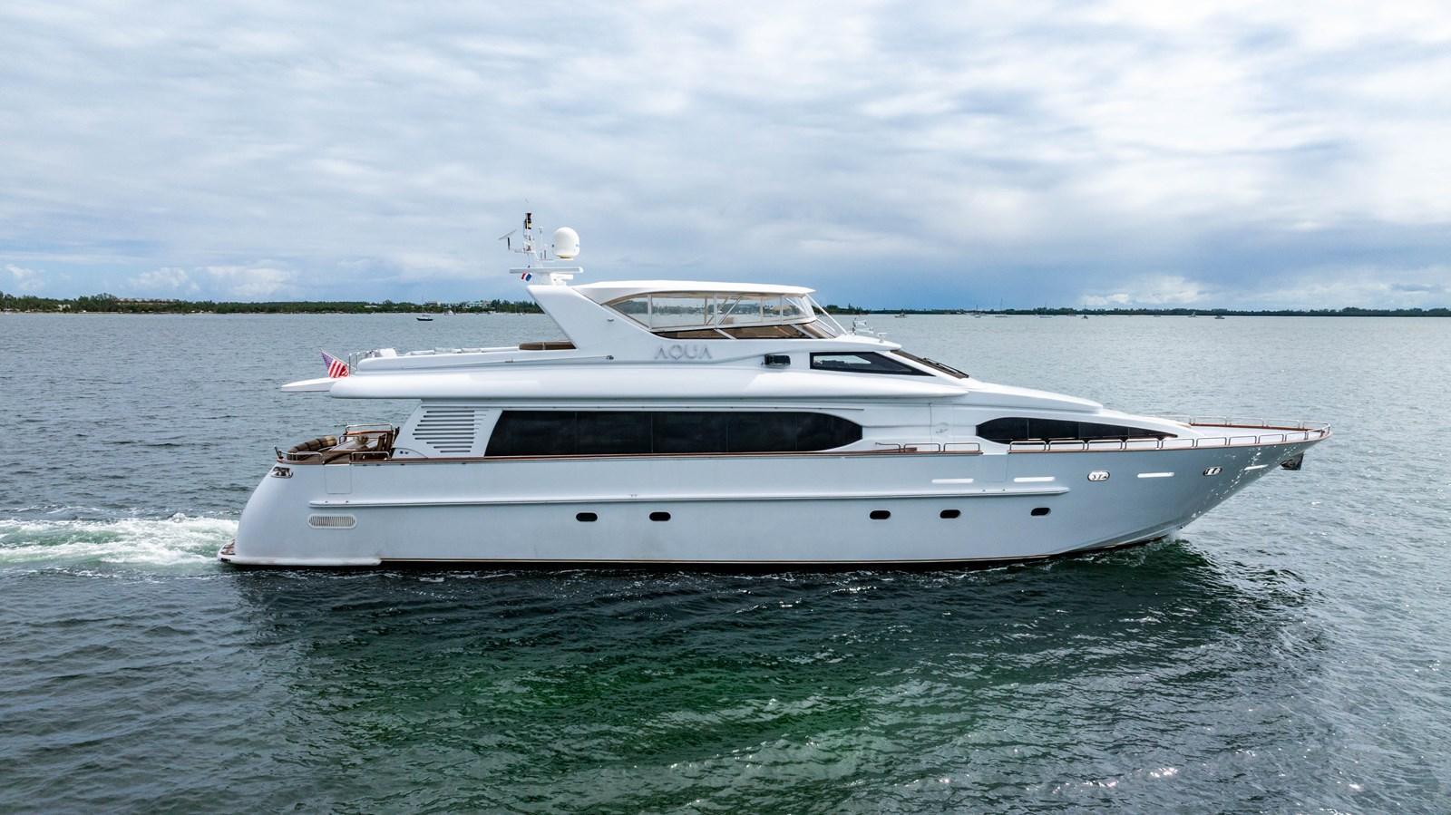 2000 DESTINY Flybridge Motoryacht