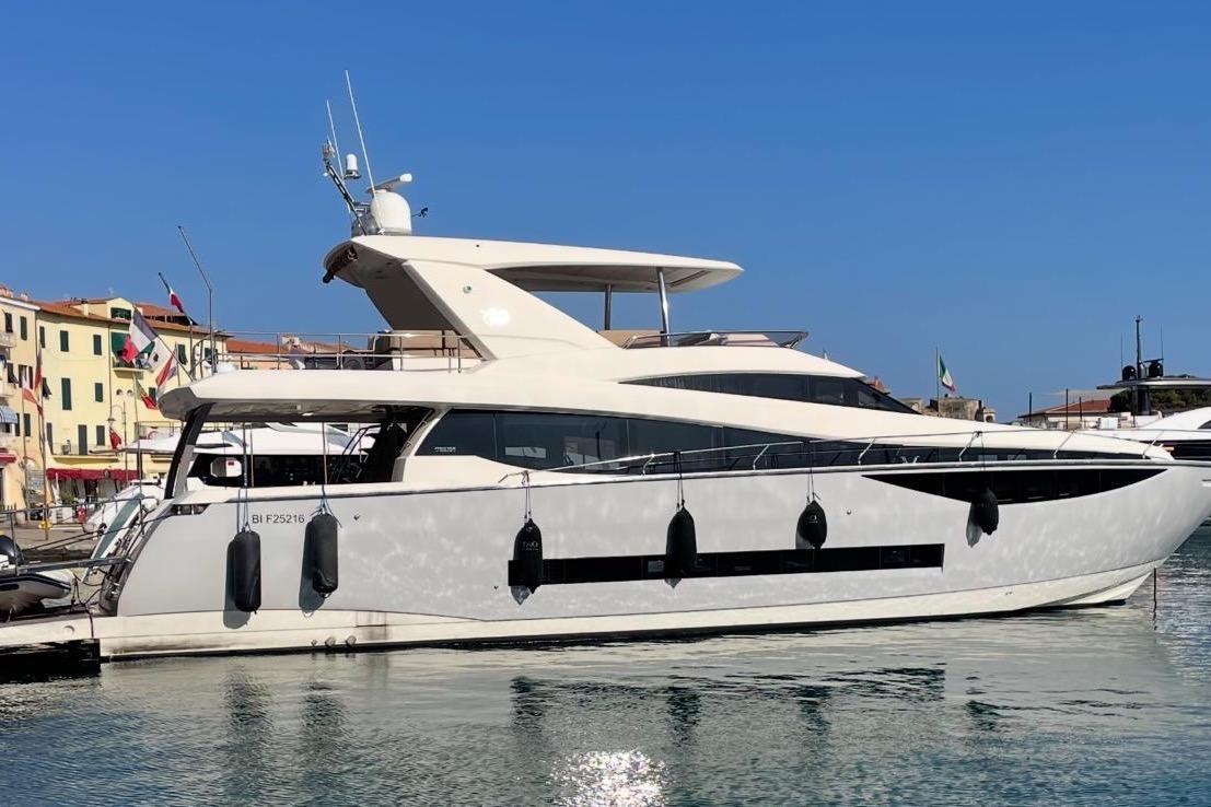 Prestige 750