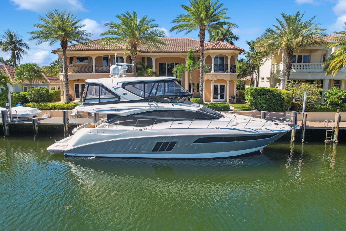 Sea Ray L590