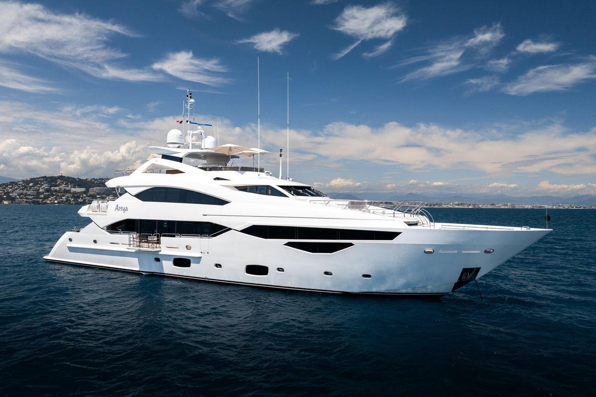 Sunseeker 131