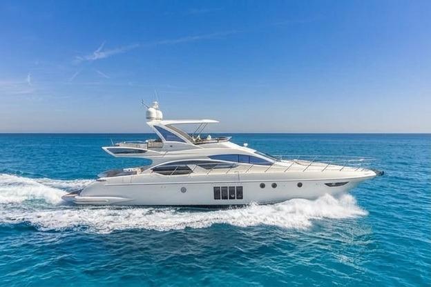 Azimut 64