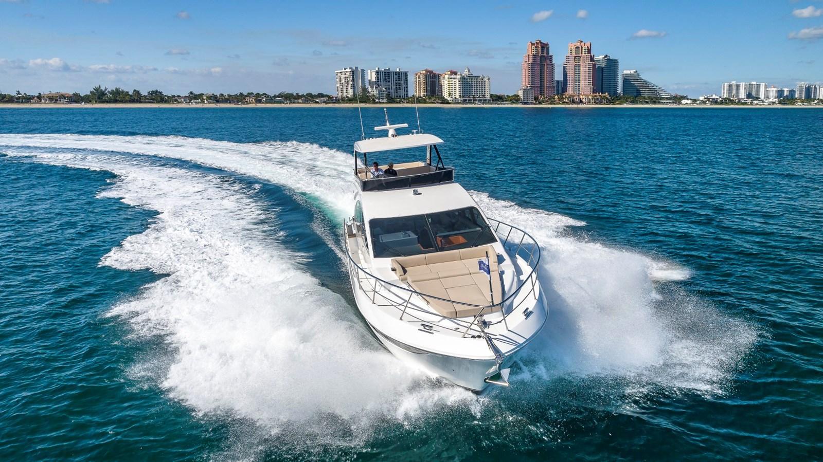 Dyna Flybridge 63 for sale