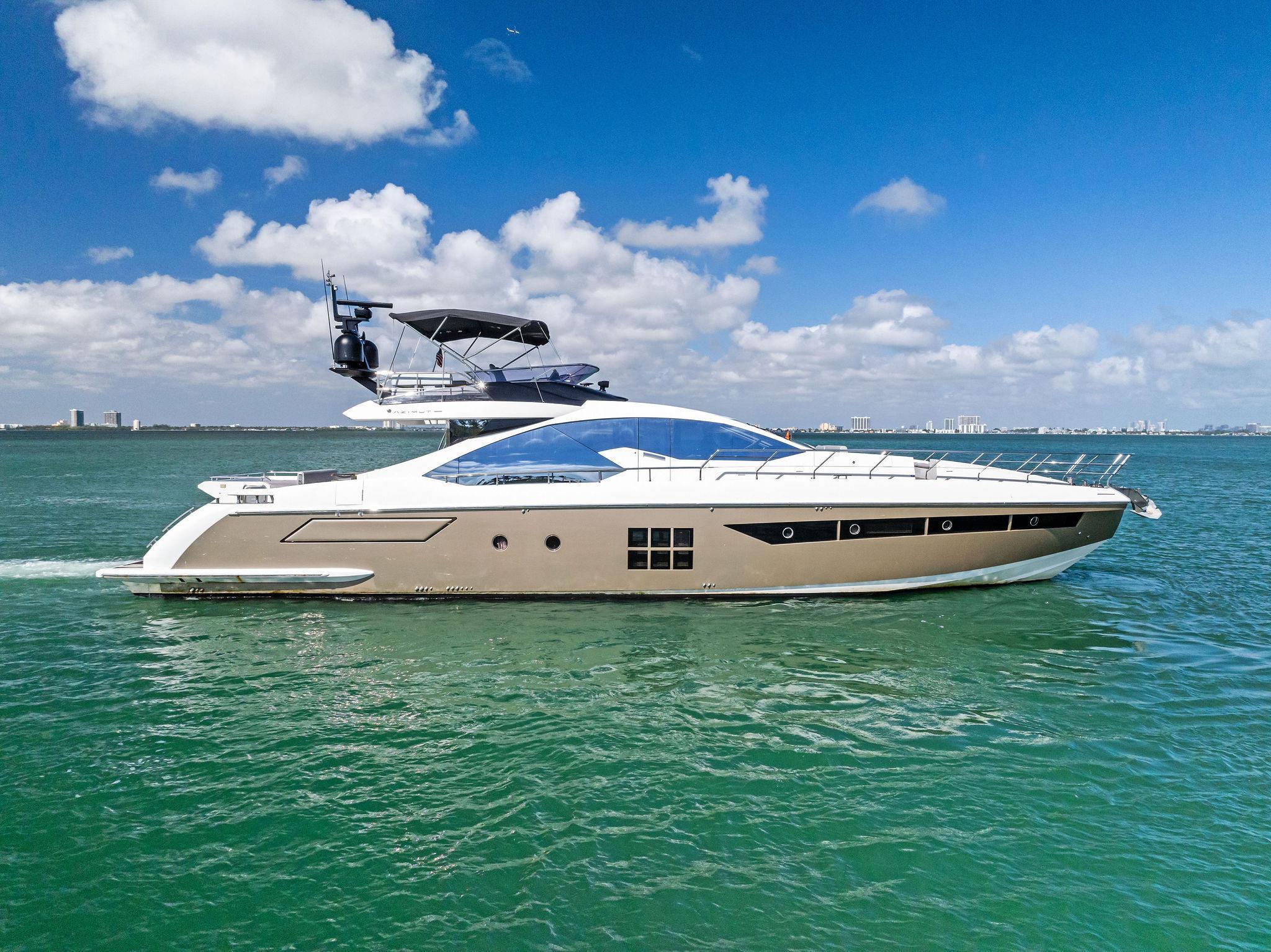 Azimut 77S