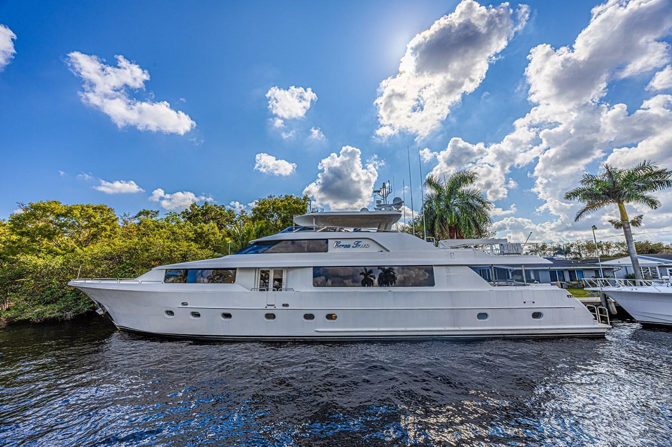 Westport Flybridge