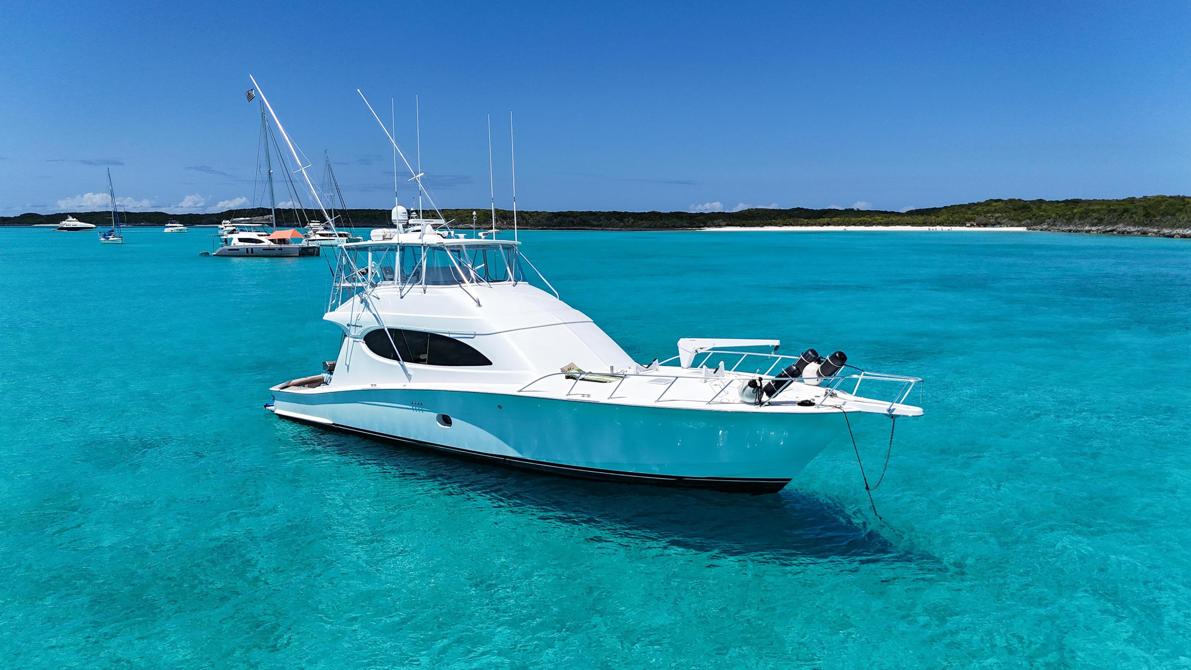 Hatteras 64 Convertible
