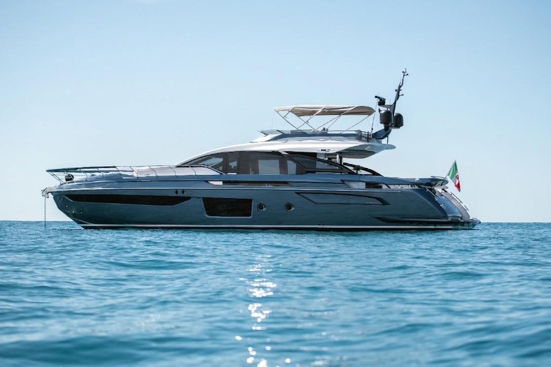 Azimut S8