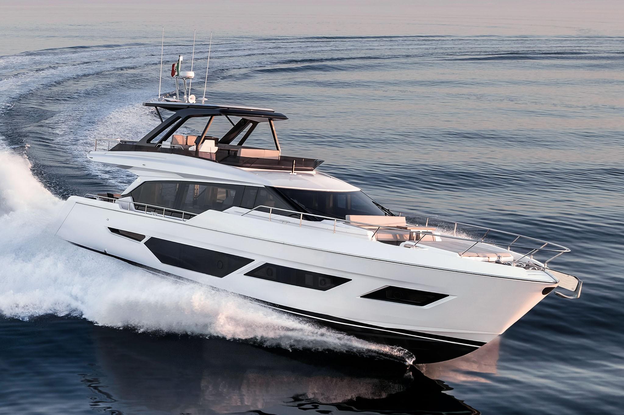 Ferretti 720