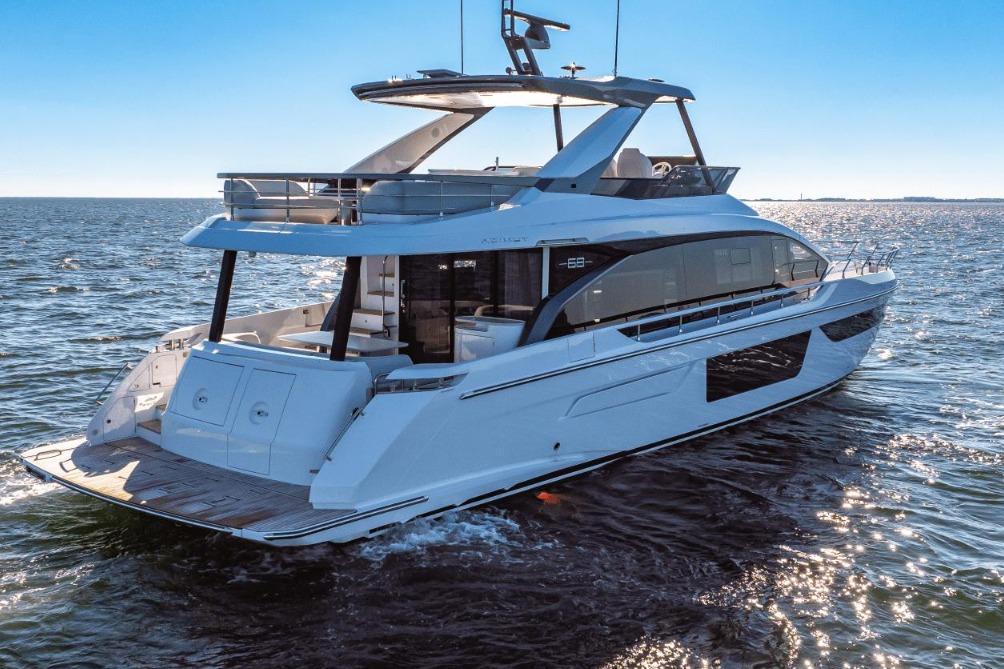 Azimut 68 Flybridge