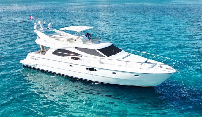 Ferretti 590