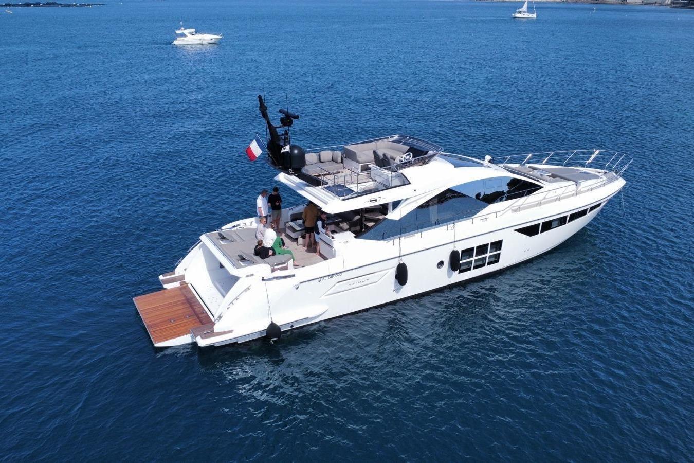 Azimut S7
