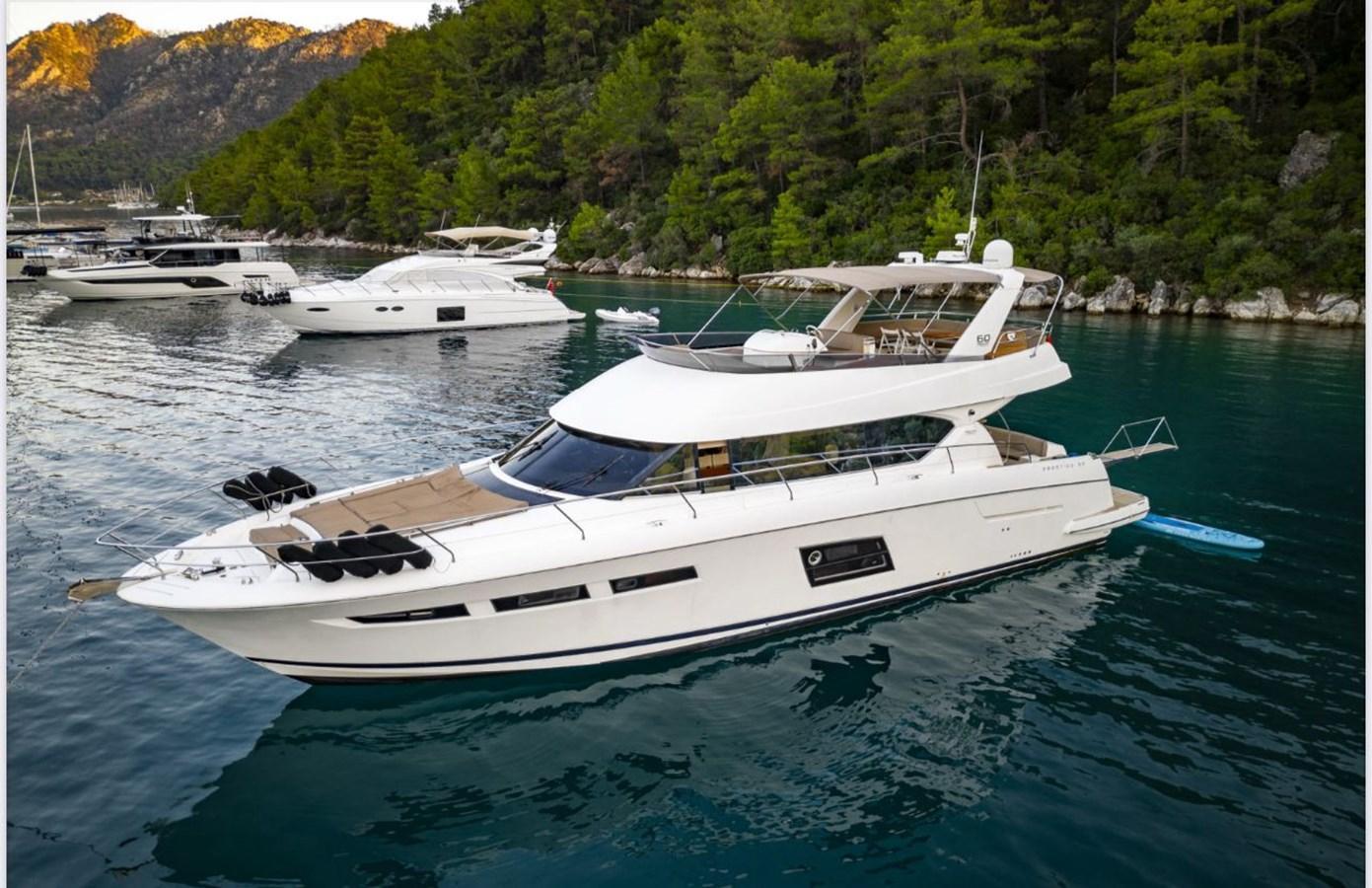 Beneteau Prestige 60