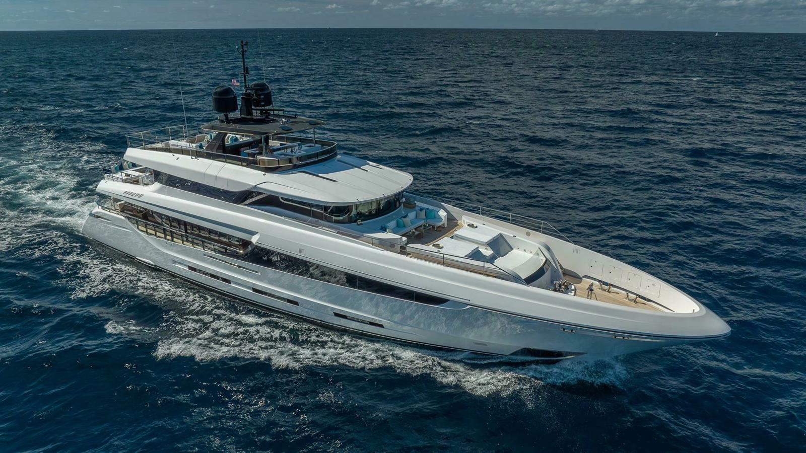 Mangusta Oceano 42