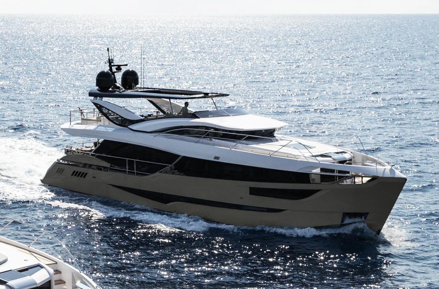 Dominator Ilumen 28m for sale