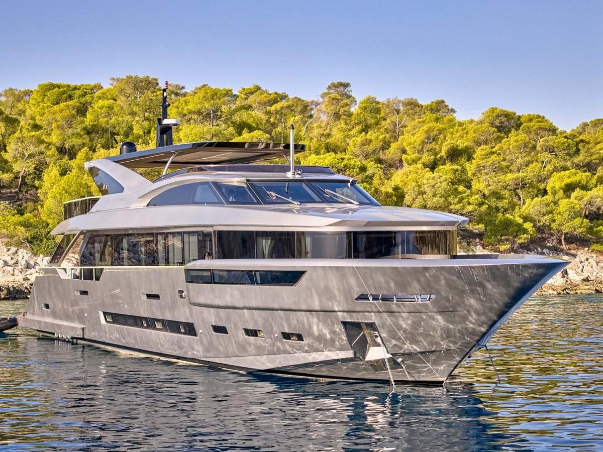 DL Yachts Dreamline Flybridge