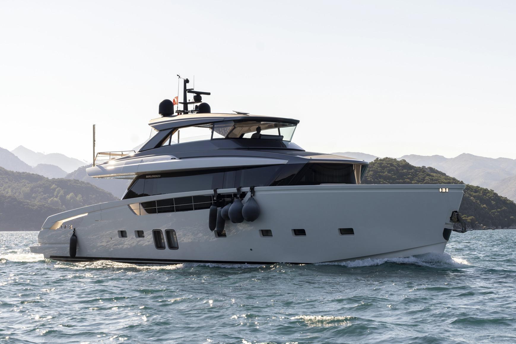 Sanlorenzo SX76