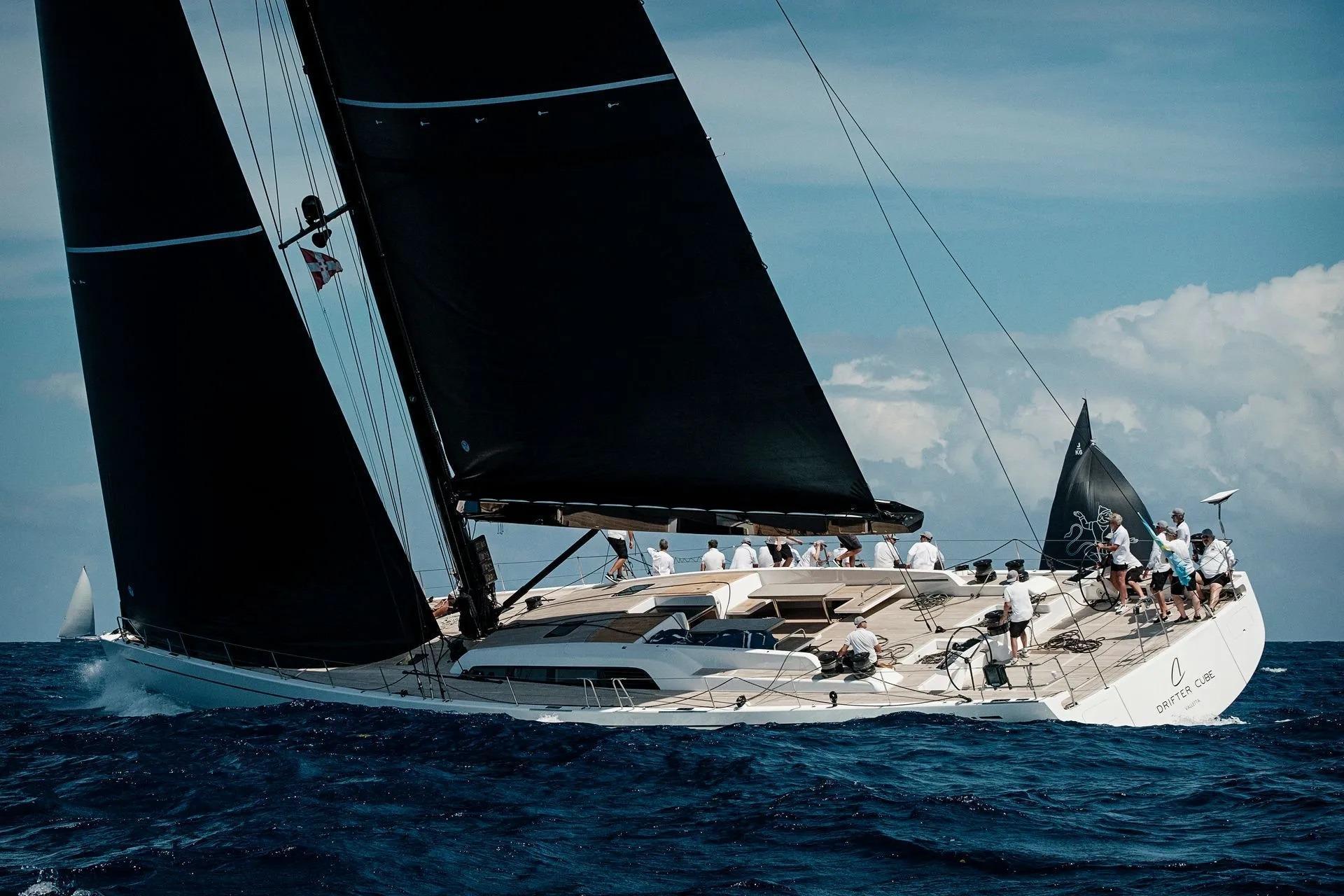 Nautor Swan 98