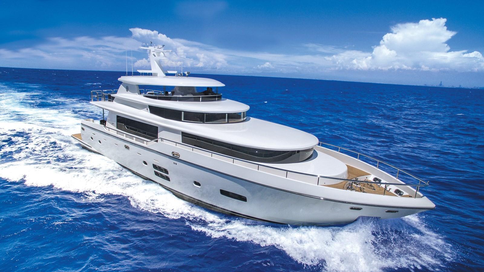 Johnson Open Flybridge with Hydraulic Platform