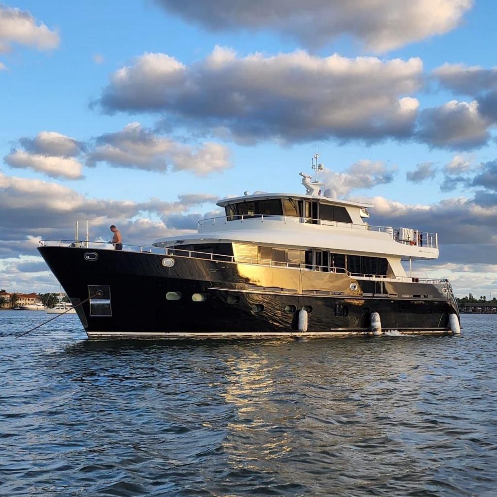 Fifth Ocean Yachts 24 m Displacement Explorer Yacht