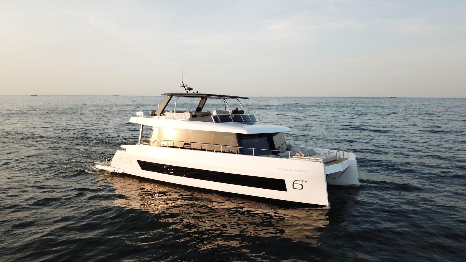 Moon Yachts Moon 60 Power