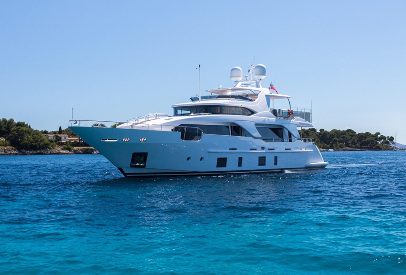Benetti Delfino 93 for sale