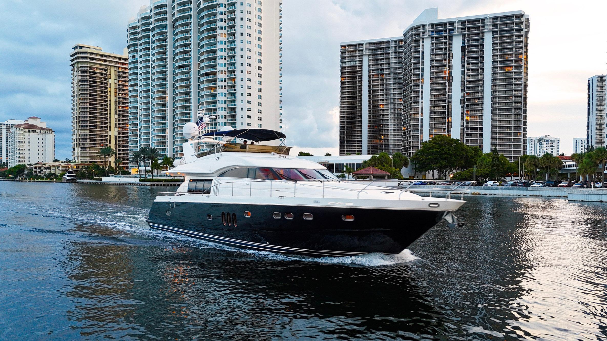 Princess 23M