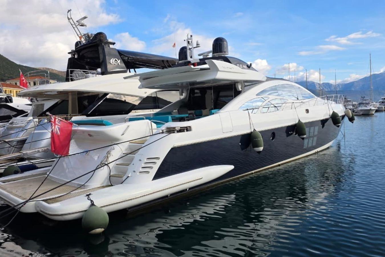 Azimut 86S for sale