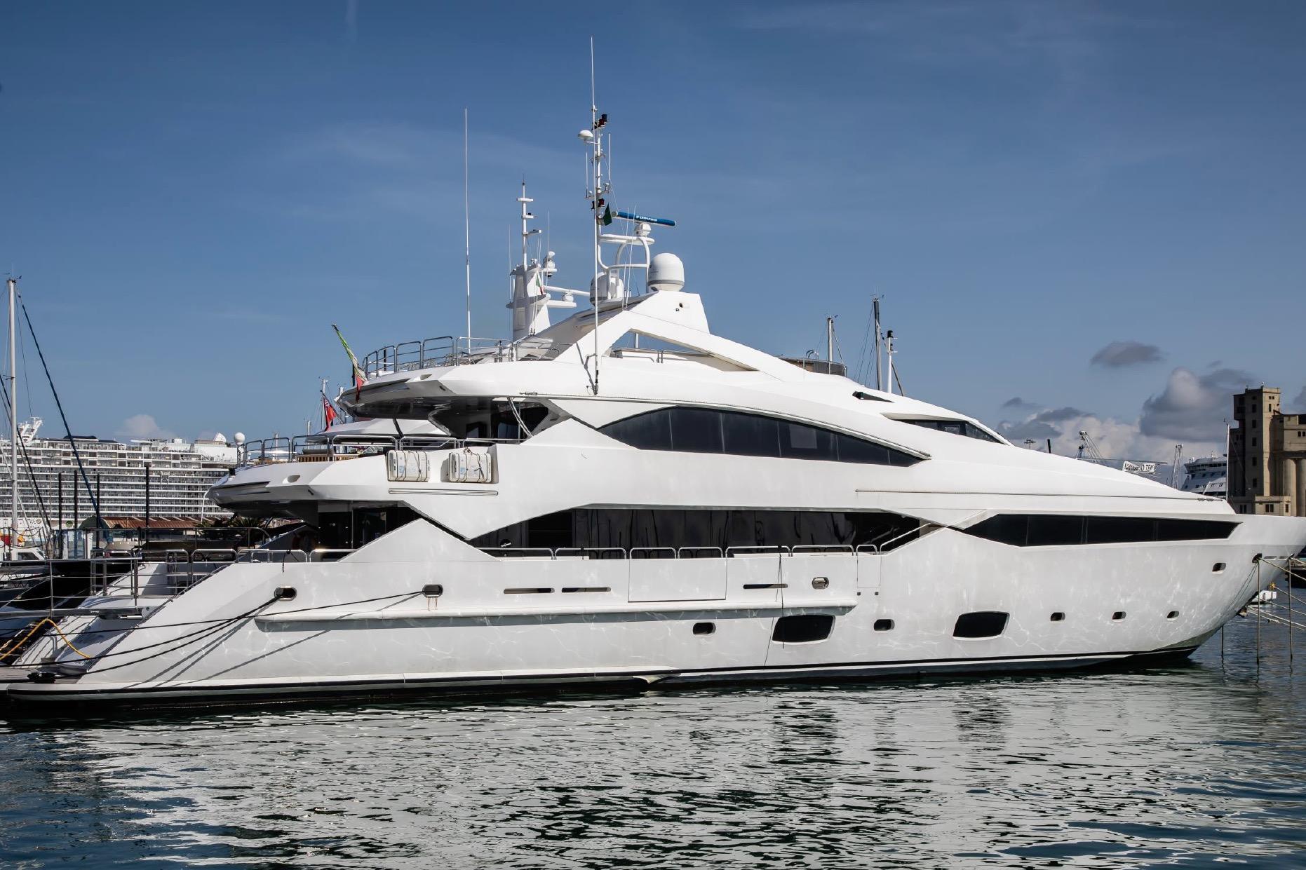 Sunseeker 40 Metre Yacht