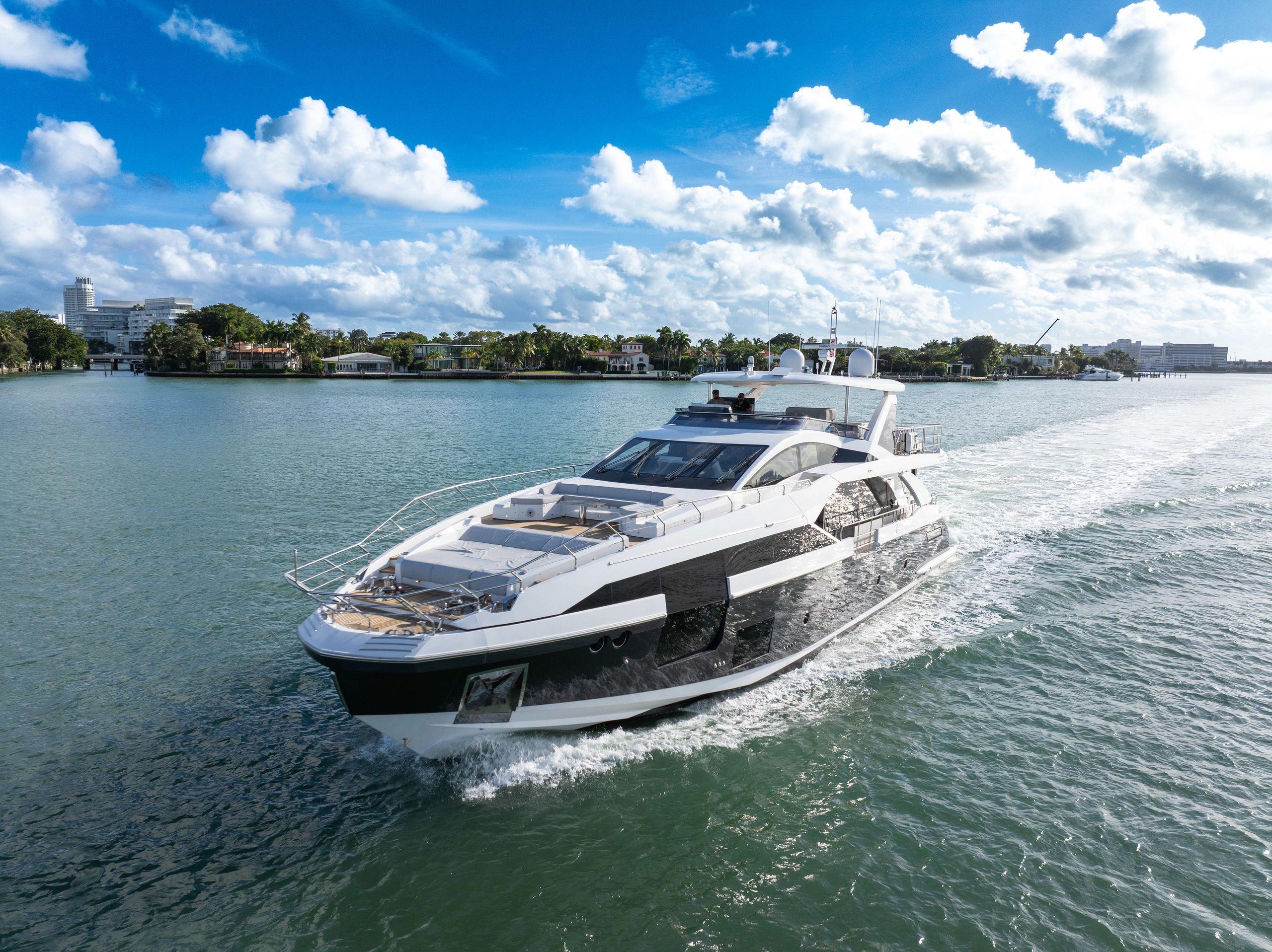 Azimut Grande 27 Metri for sale
